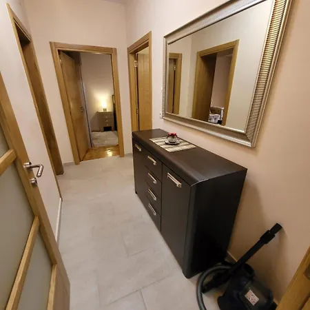 Centre 波德戈里察