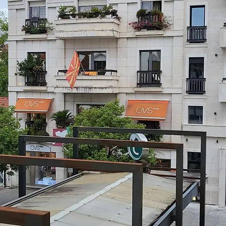 Apartment Centre