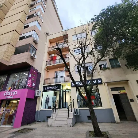 Centre Apartment *